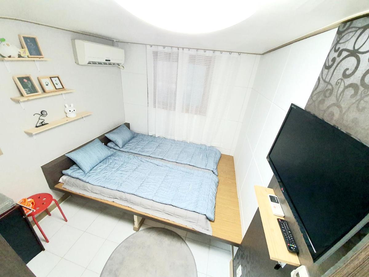 Twin Panda Guesthouse Seoul Exteriör bild