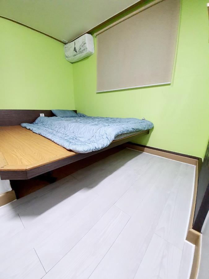 Twin Panda Guesthouse Seoul Exteriör bild